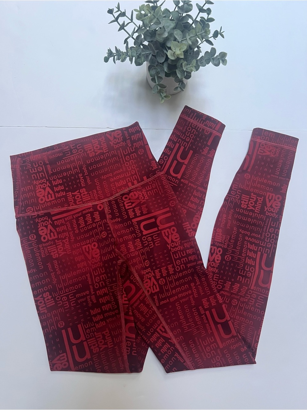 Lululemon Wunder Train High-Rise Tight 25" Ombre Red Multi Size 2